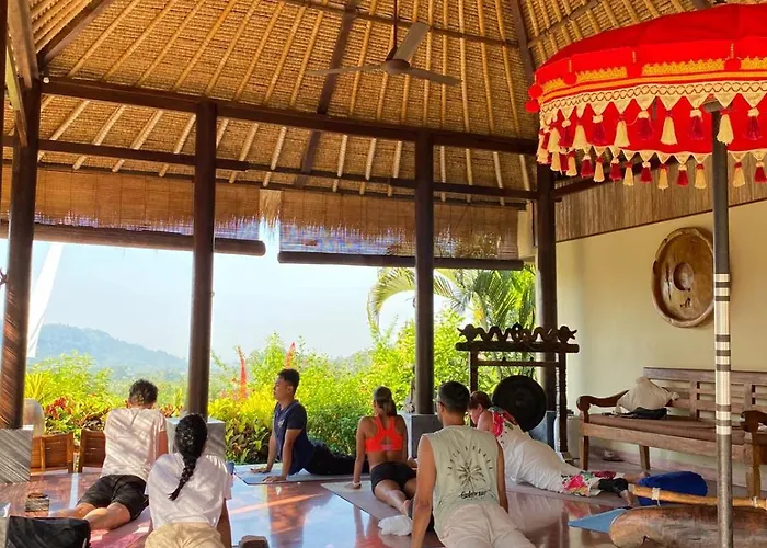 Surya Shanti 4*